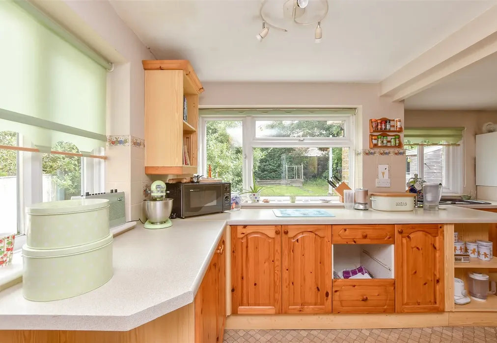 Kitchen - Muir Road, Ramsgate, Kent - Wards of Kent