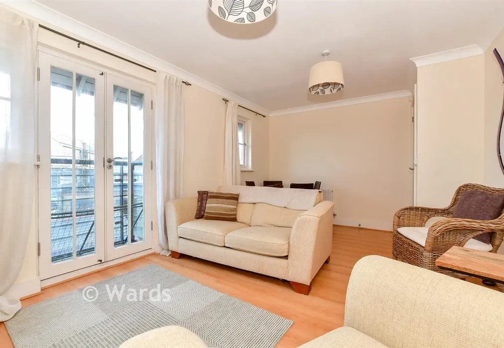Lounge/Diner - Horsebridge Road, Whitstable, Kent - Wards of Kent