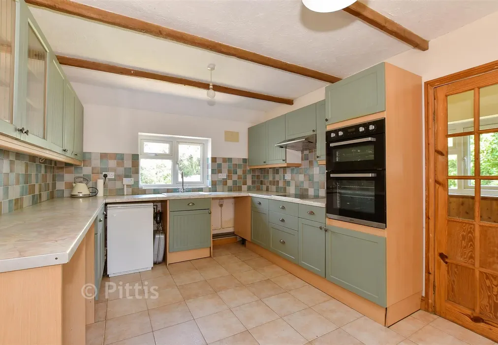 Kitchen/Dining Room - Kingston Road, Kingston, Isle of Wight - Wards of Kent