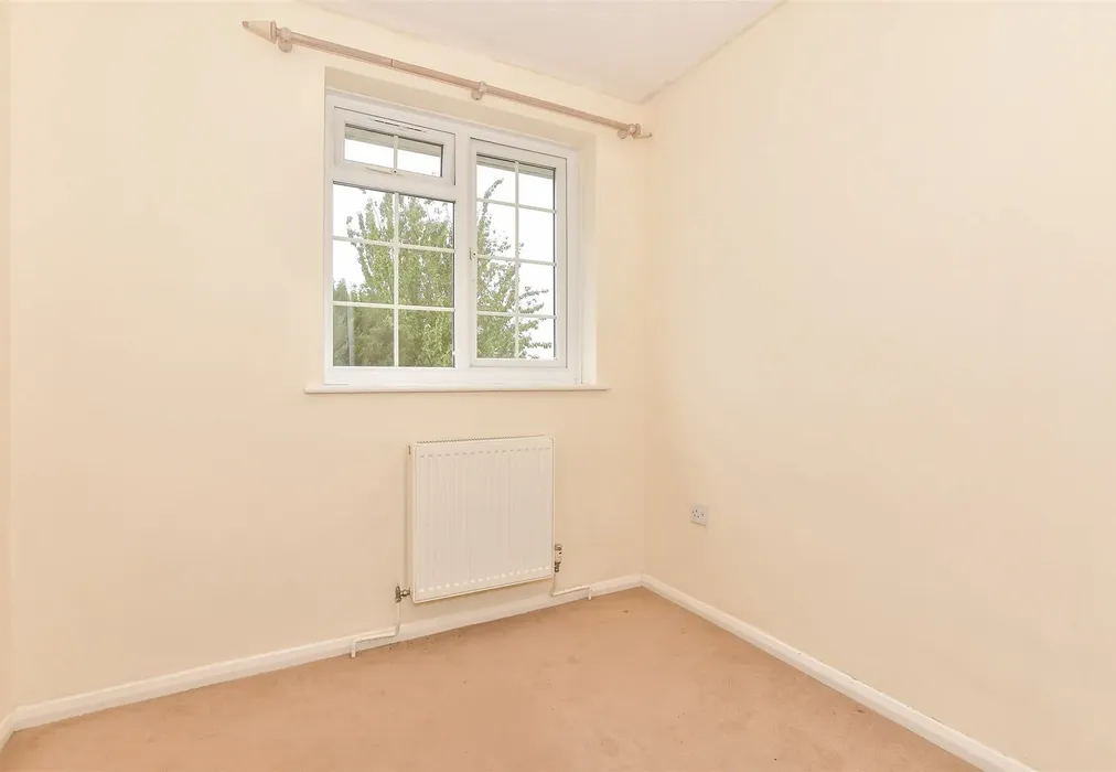 Bedroom 3 - Kingfisher Court, Herne Bay, Kent - Wards of Kent