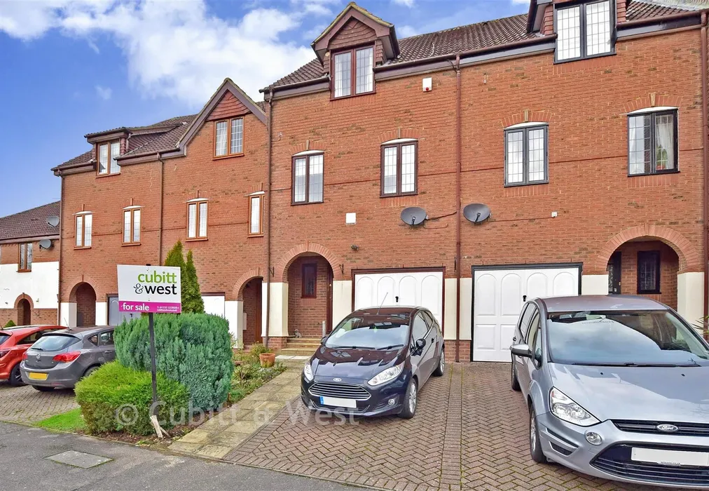 Front Elevation - Cotland Acres, Meadvale, Surrey - Wards of Kent