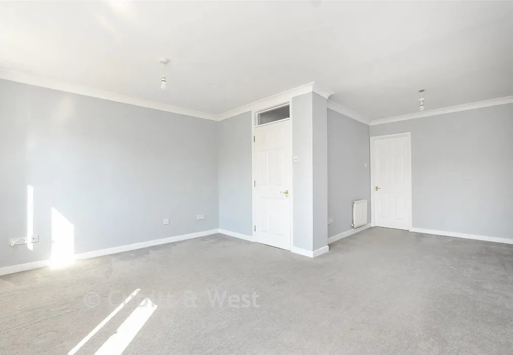 Lounge - Cotland Acres, Meadvale, Surrey - Wards of Kent