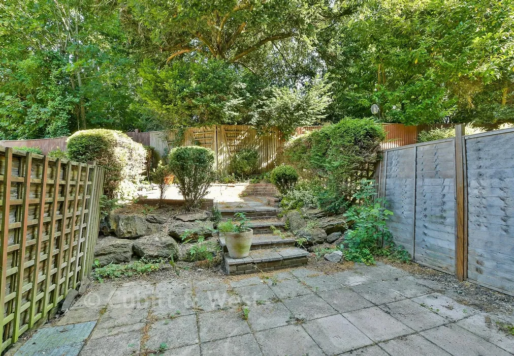 Rear Garden - Cotland Acres, Meadvale, Surrey - Wards of Kent