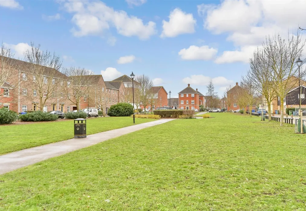 Surrounding Area - Amethyst Drive, Sittingbourne, Kent - Wards of Kent