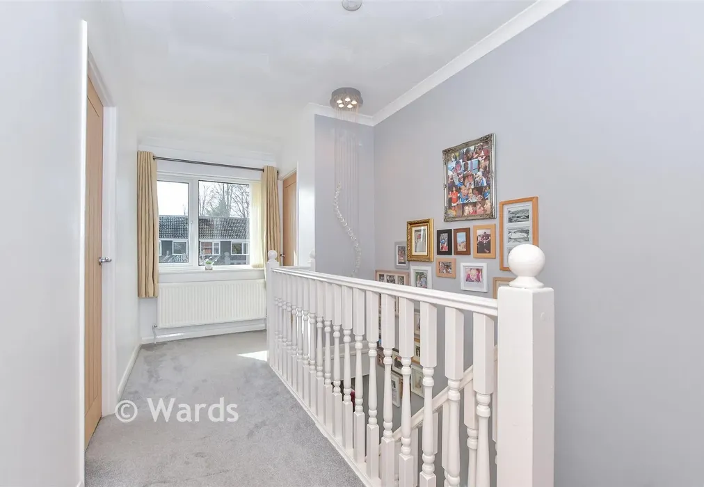 Landing - Hazling Dane, Shepherdswell, Dover, Kent - Wards of Kent