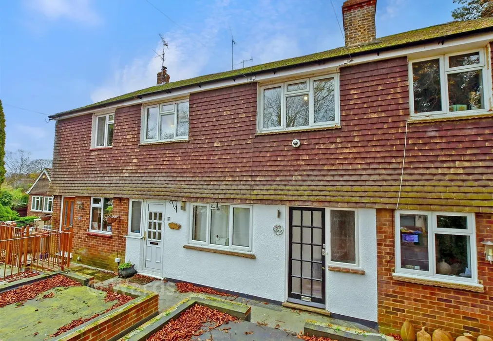 Front - 2 (Web) - Station Road, Eynsford, Dartford, Kent - Wards of Kent