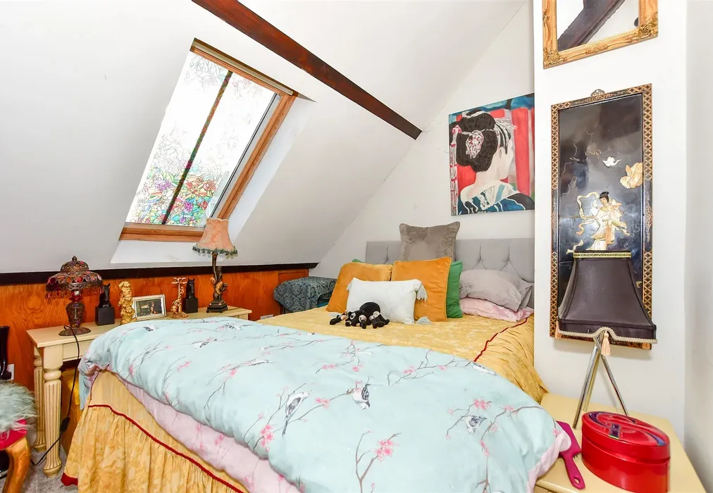 Bedroom 1 - Sandgate High Street, Sandgate, Folkestone, Kent - Wards of Kent
