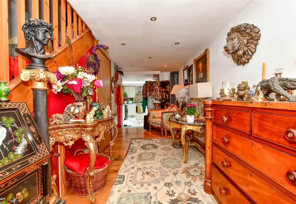 Lounge / Diner - Sandgate High Street, Sandgate, Folkestone, Kent - Wards of Kent