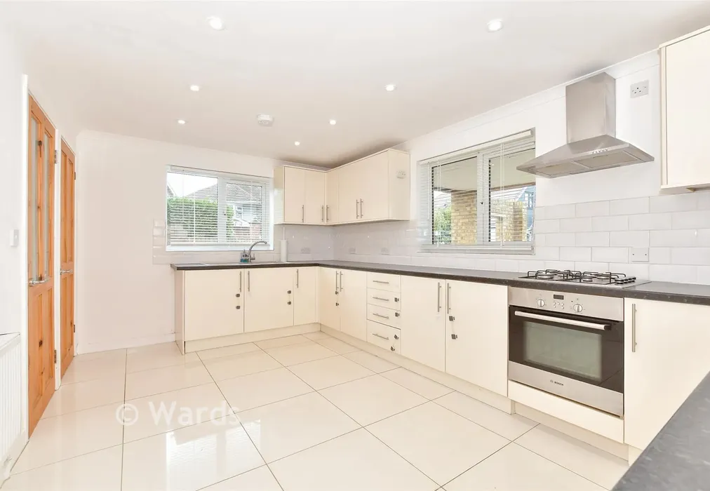 Kitchen/ Diner - Gordon Road, Whitstable, Kent - Wards of Kent