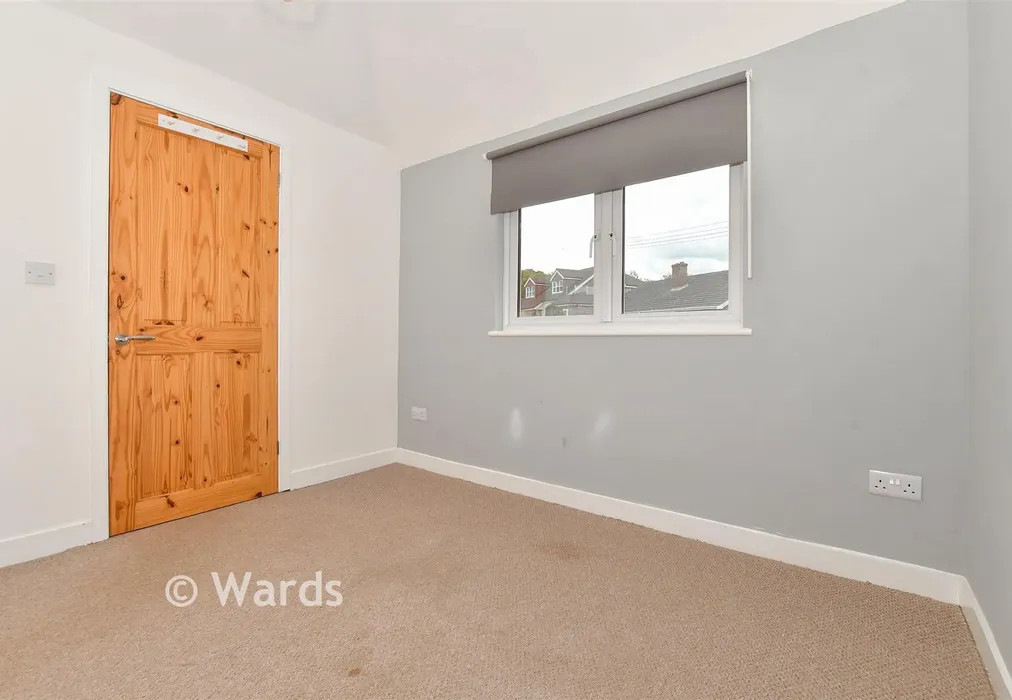 Bedroom 2 - Gordon Road, Whitstable, Kent - Wards of Kent