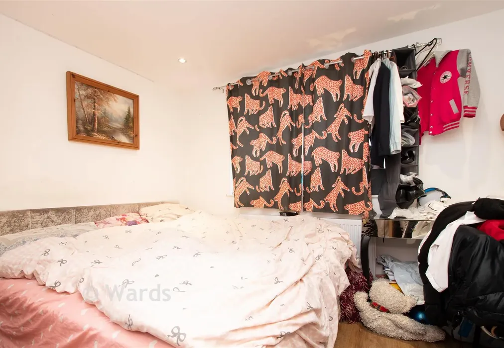 Bedroom 2 - Dorothy Evans Close, Bexleyheath, Kent - Wards of Kent