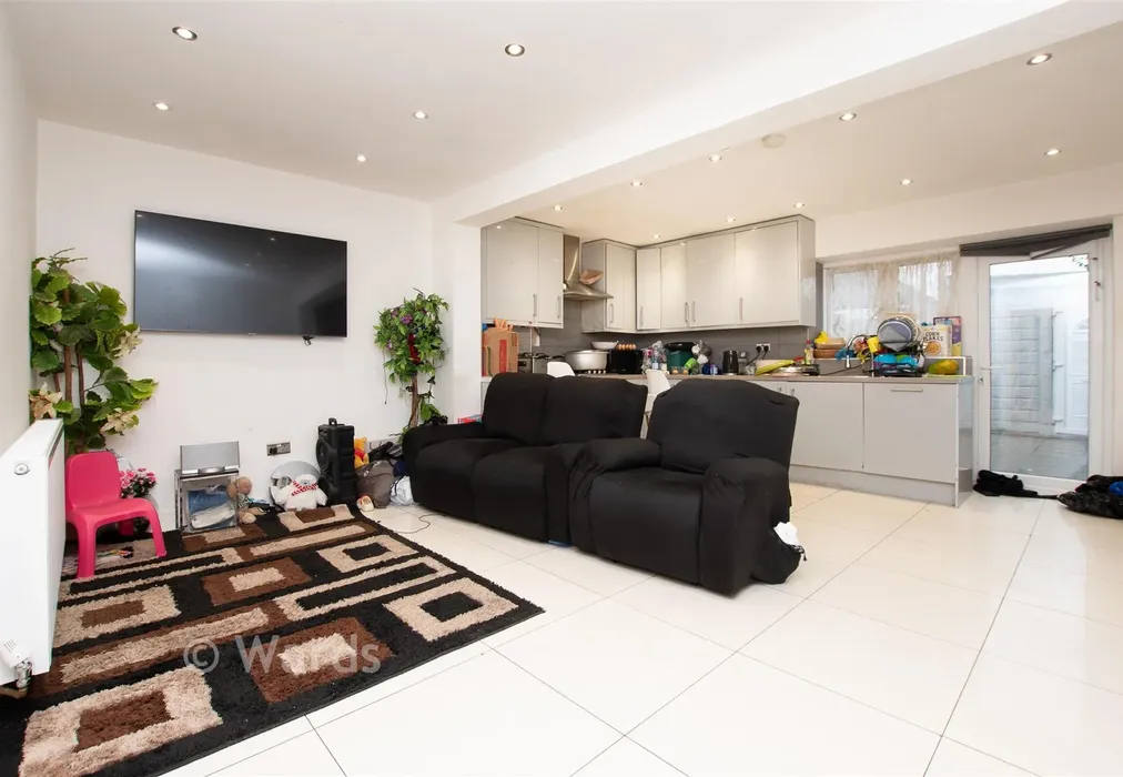 Family/Dining Area - Dorothy Evans Close, Bexleyheath, Kent - Wards of Kent