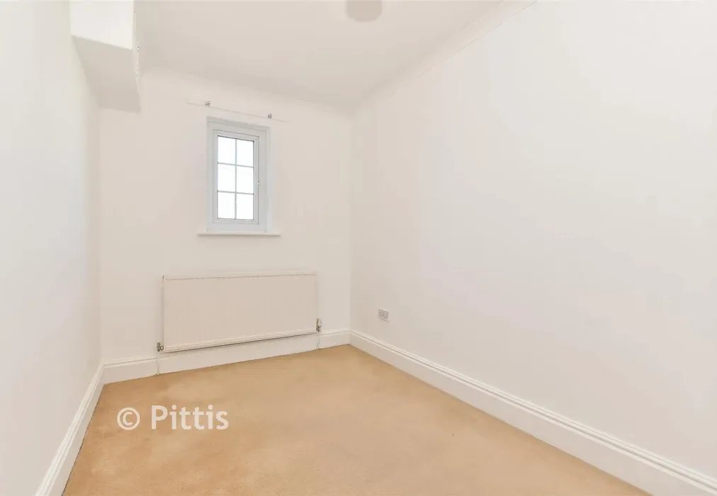 Bedroom 3 - Little London, Newport, Isle of Wight - Wards of Kent