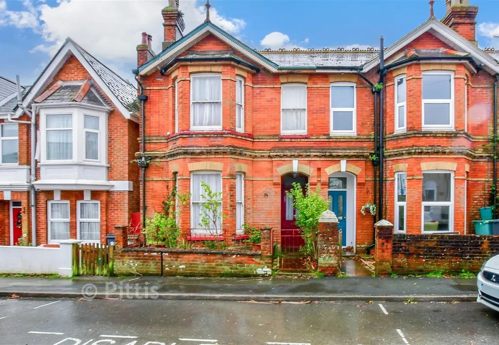 Front Aspect - Station Avenue, Sandown, Isle of Wight - Wards of Kent