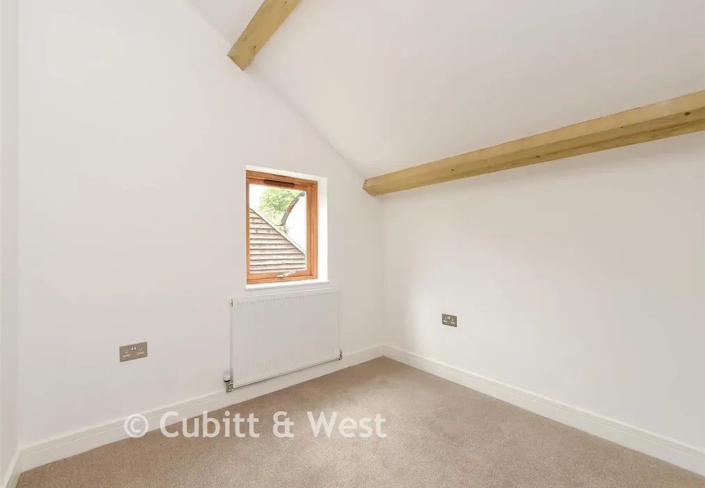 Bedroom 2 - Moats Lane, South Nutfield, Redhill, Surrey - Wards of Kent