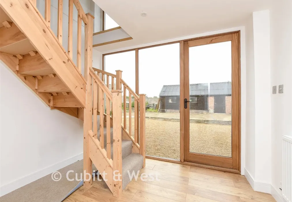 Hallway - Moats Lane, South Nutfield, Redhill, Surrey - Wards of Kent