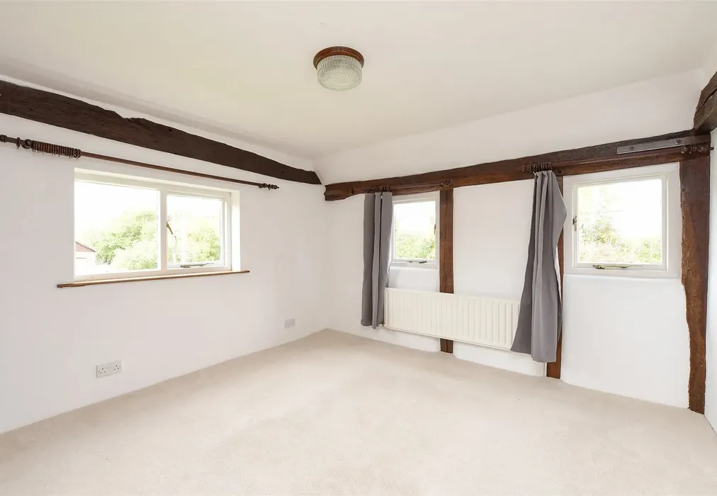 Bedroom 3 - Moats Lane, South Nutfield, Redhill, Surrey - Wards of Kent
