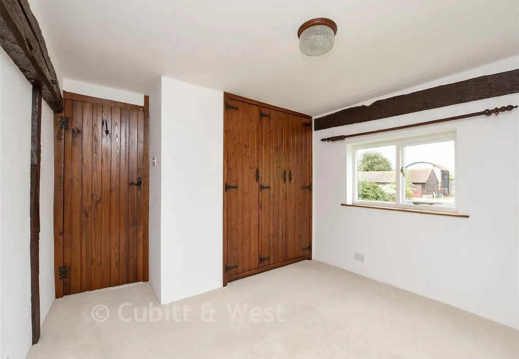 Bedroom 3 - Moats Lane, South Nutfield, Redhill, Surrey - Wards of Kent