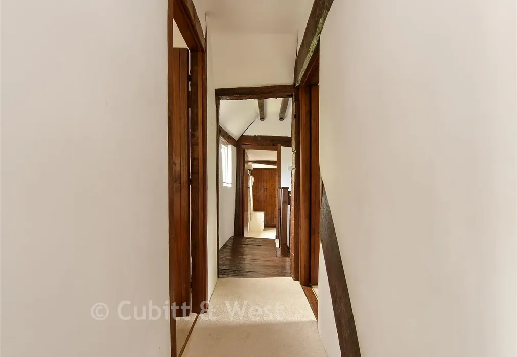 Internal Lifestyle - Moats Lane, South Nutfield, Redhill, Surrey - Wards of Kent