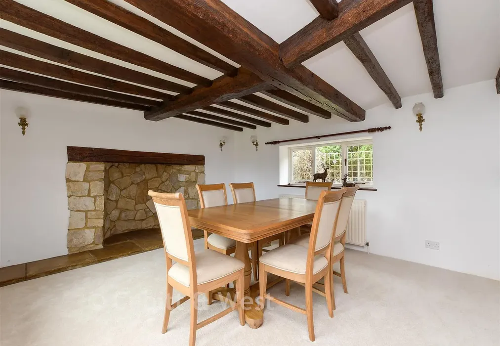 Dining Room - Moats Lane, South Nutfield, Redhill, Surrey - Wards of Kent