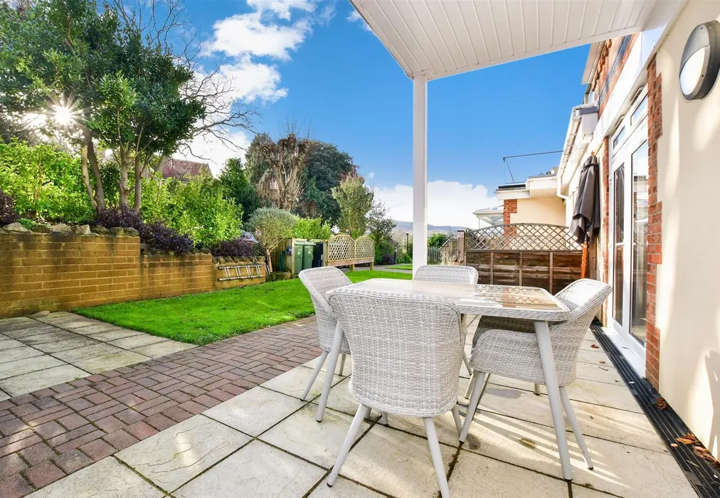 Fir Patio / Decking - Crescent Road, Shanklin, Isle of Wight - Wards of Kent