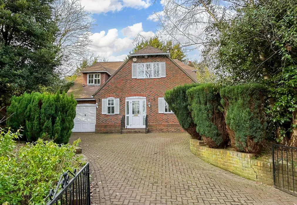 External - The Street, Hartlip, Sittingbourne, Kent - Wards of Kent