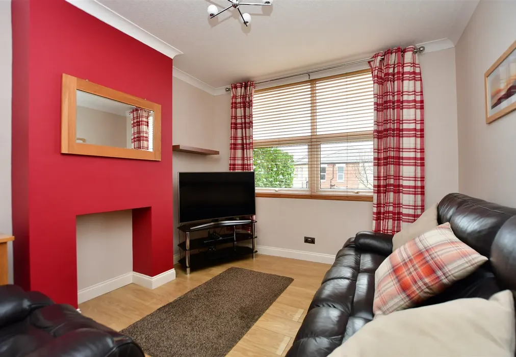 Lounge - Brent Road, London - Wards of Kent