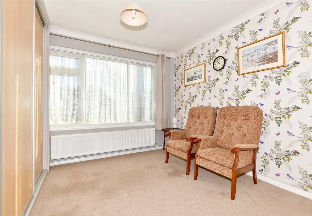 Bedroom 2 - Meehan Road, Greatstone, New Romney, Kent - Wards of Kent