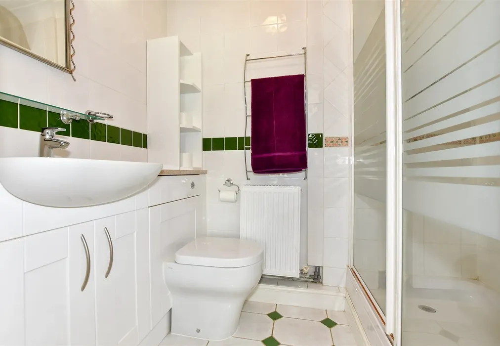 En-Suite Shower Room - Meehan Road, Greatstone, New Romney, Kent - Wards of Kent