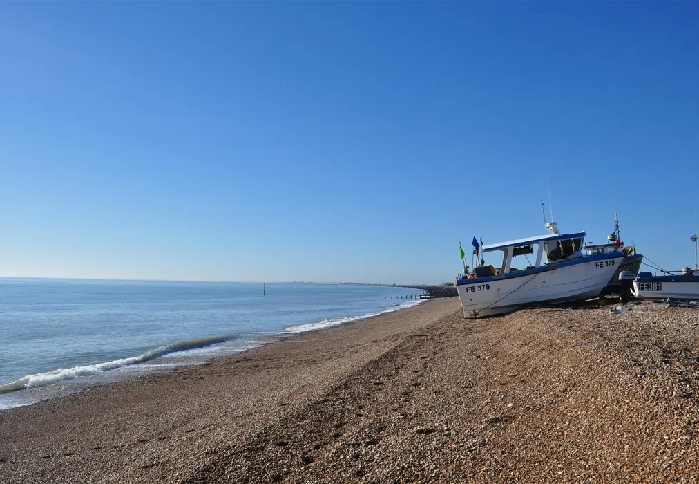 Beach - Victoria Road, Hythe, Kent - Wards of Kent