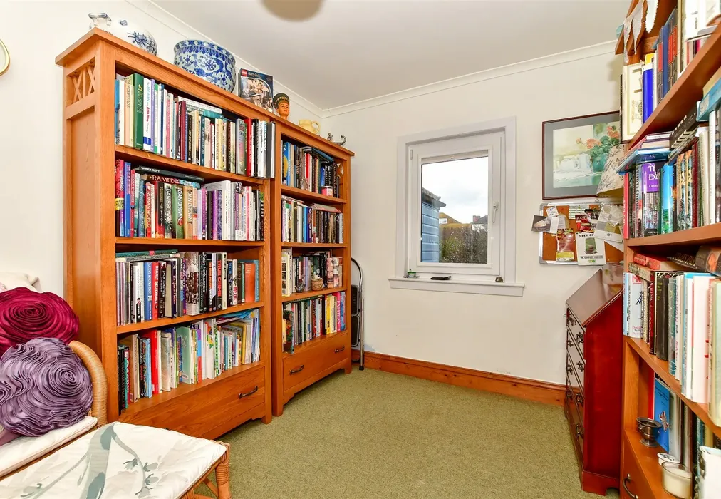 Bedroom 3 - Victoria Road, Hythe, Kent - Wards of Kent