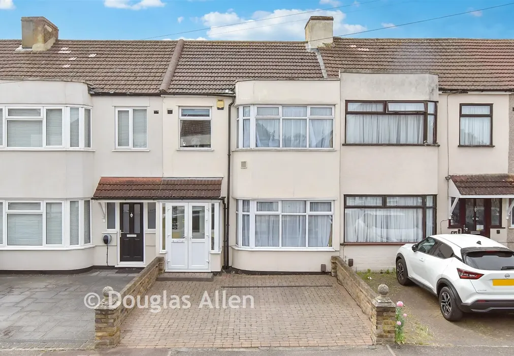 External (Web) - Stanley Avenue, Dagenham, Essex - Wards of Kent