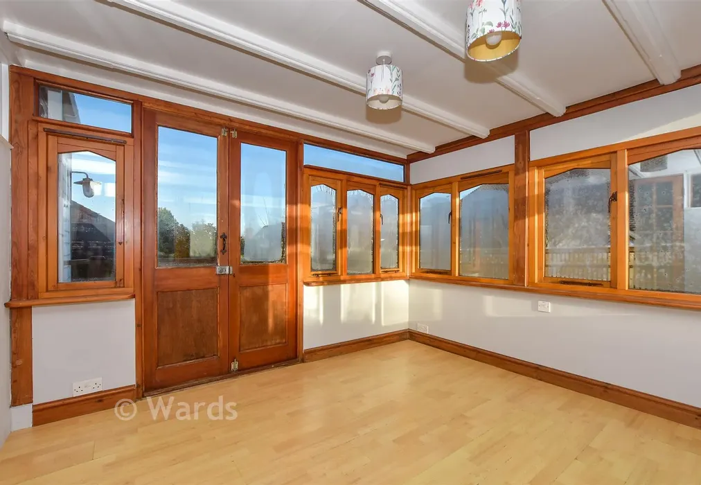 Conservatory - Rolvenden Hill, Rolvenden, Cranbrook, Kent - Wards of Kent