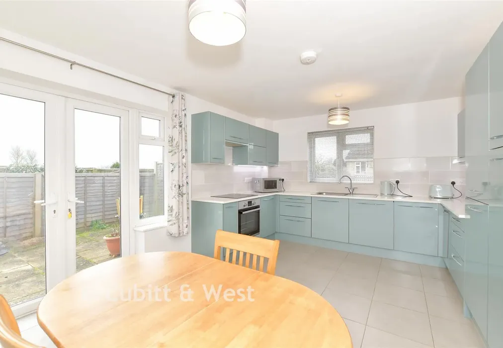 Kitchen/Diner - Arun Vale, Coldwaltham, West Sussex - Wards of Kent
