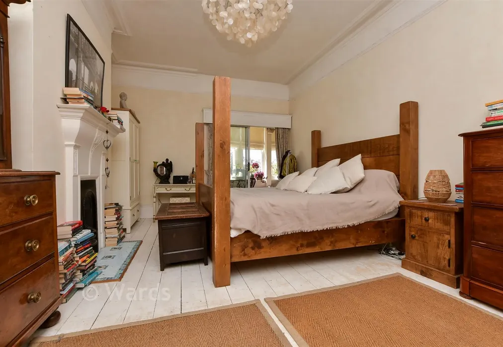 Bedroom 1 - Manor Road, St Nicholas At Wade, Birchington, Kent - Wards of Kent