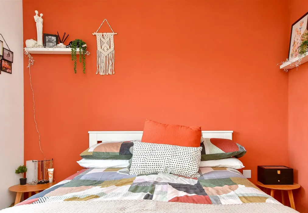 Internal Lifestyle Photograph - Burrage Road, Redhill, Surrey - Wards of Kent