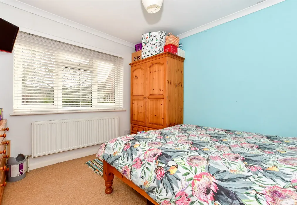 Bedroom 2 - Windmill Road, Whitstable, Kent - Wards of Kent