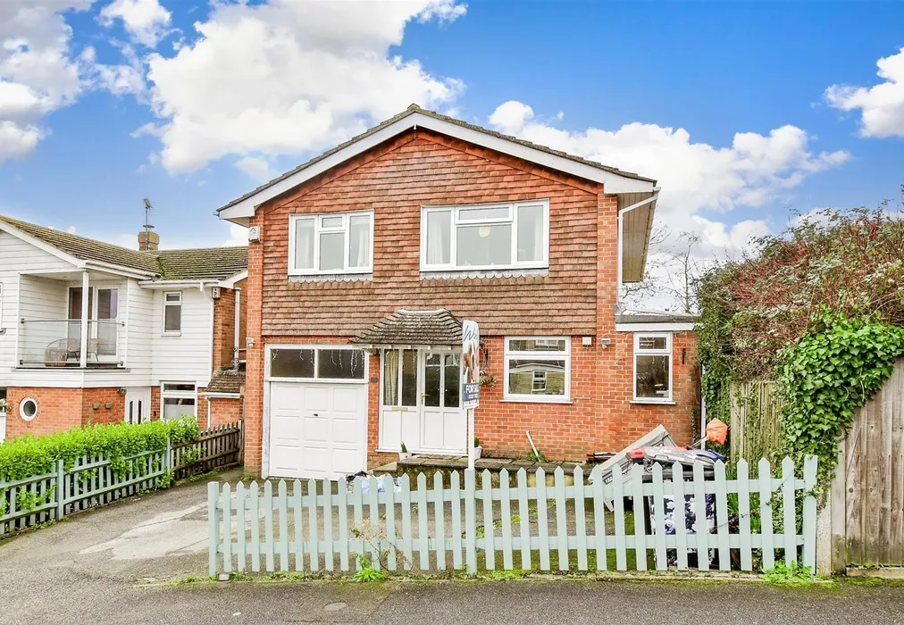 Front - Windmill Road, Whitstable, Kent - Wards of Kent