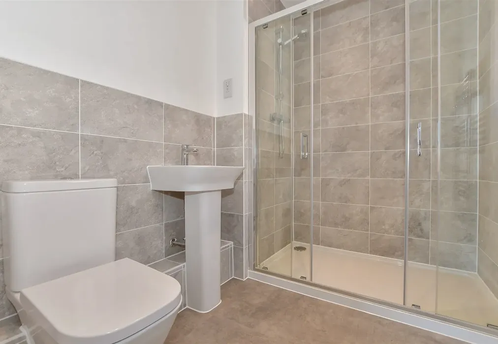 En-Suite - Maple Leaf Drive, Liberty View, Lenham, Maidstone, Kent - Wards of Kent
