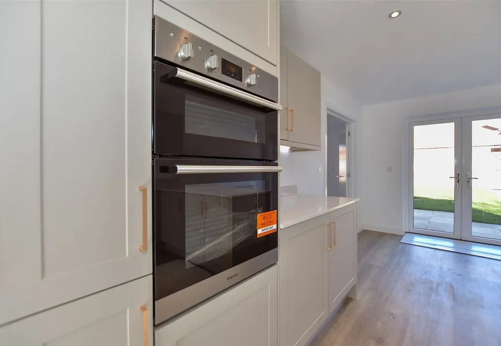 Internal Lifestyle Photograph - Maple Leaf Drive, Liberty View, Lenham, Maidstone, Kent - Wards of Kent