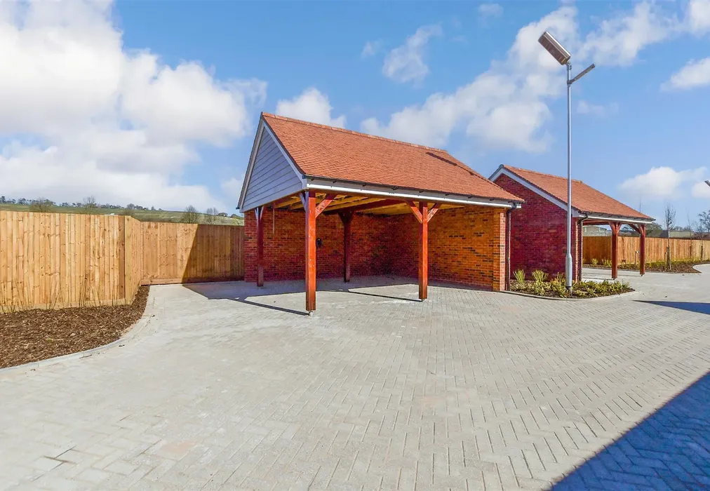 Garage - Maple Leaf Drive, Liberty View, Lenham, Maidstone, Kent - Wards of Kent