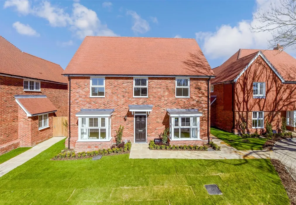 External (Web) - Maple Leaf Drive, Liberty View, Lenham, Maidstone, Kent - Wards of Kent