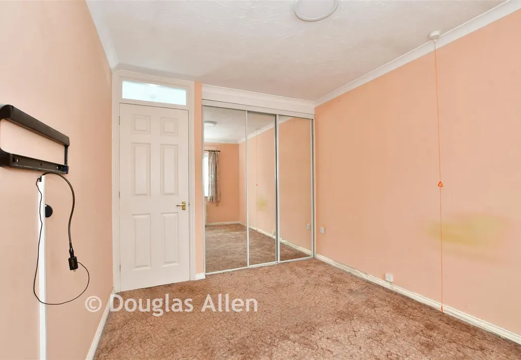 Bedroom - Cunningham Close, Romford, Essex - Wards of Kent
