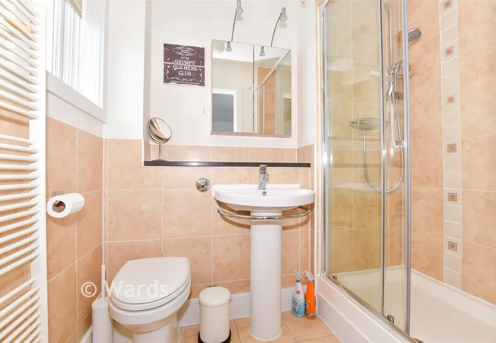 En-Suite Shower Room - Carlton Close, Kings Hill, West Malling, Kent - Wards of Kent