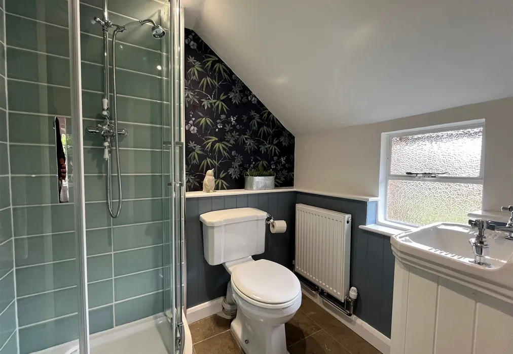 Shower Room - Barnsole Road, Staple, Canterbury, Kent - Wards of Kent