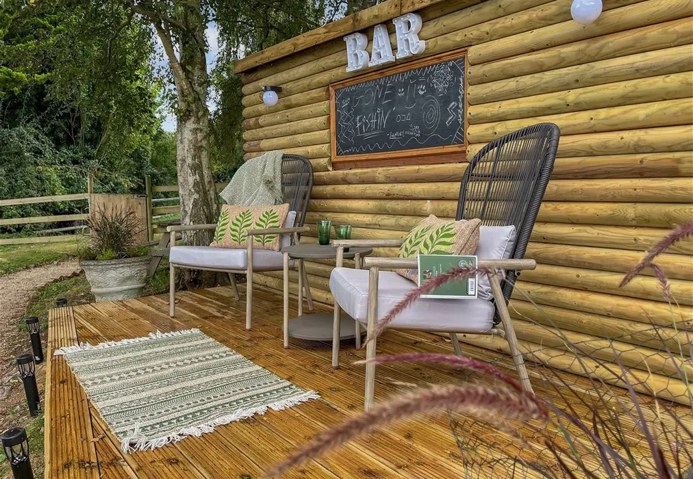 External Feature - Barnsole Road, Staple, Canterbury, Kent - Wards of Kent