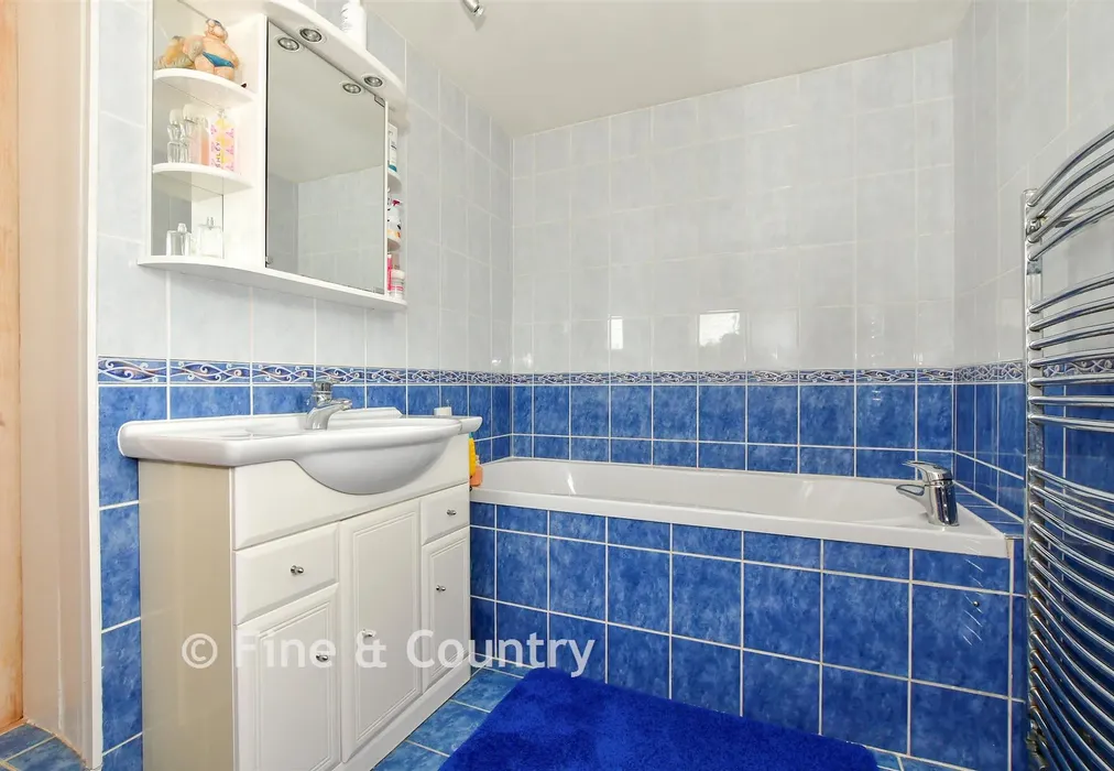 Bathroom - North Barracks, Walmer, Deal, Kent - Wards of Kent