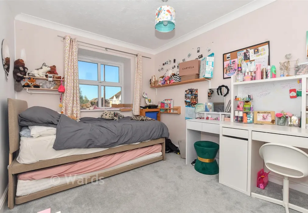 Bedroom 2 - Downs Close, Headcorn, Kent - Wards of Kent