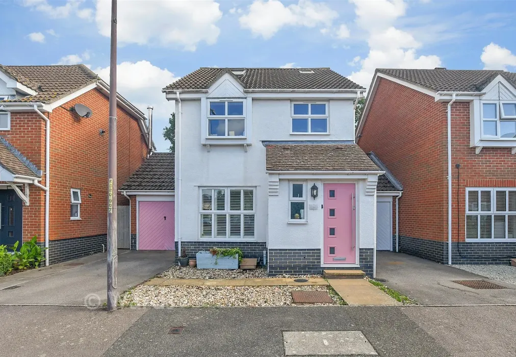 External (Web) - Downs Close, Headcorn, Kent - Wards of Kent