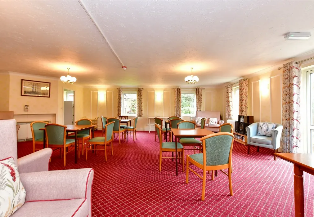 Communal Lounge for all residence - Fentiman Way, Hornchurch, Essex - Wards of Kent